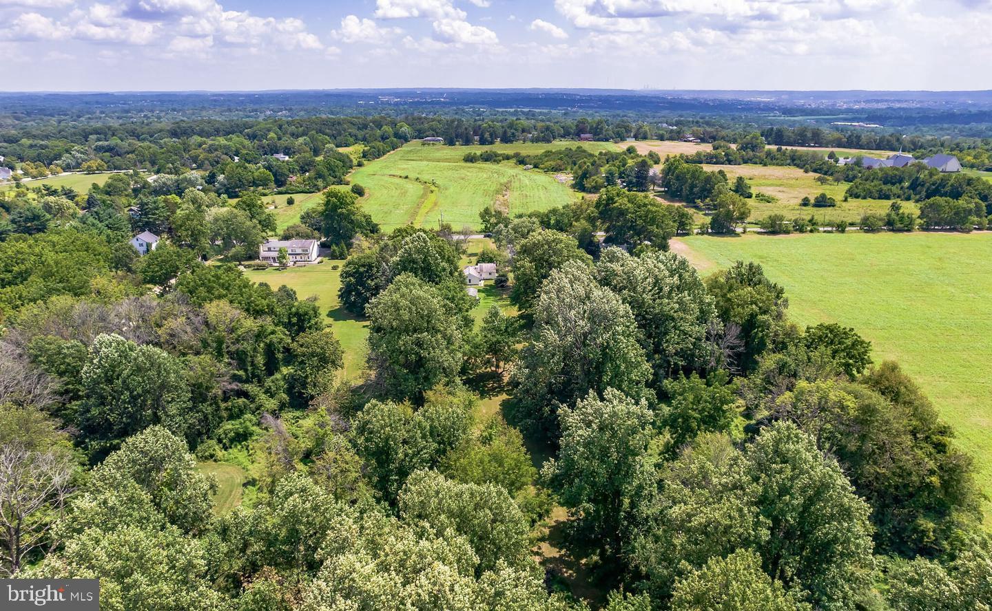 1241 & 1243 VALLEY FORGE ROAD