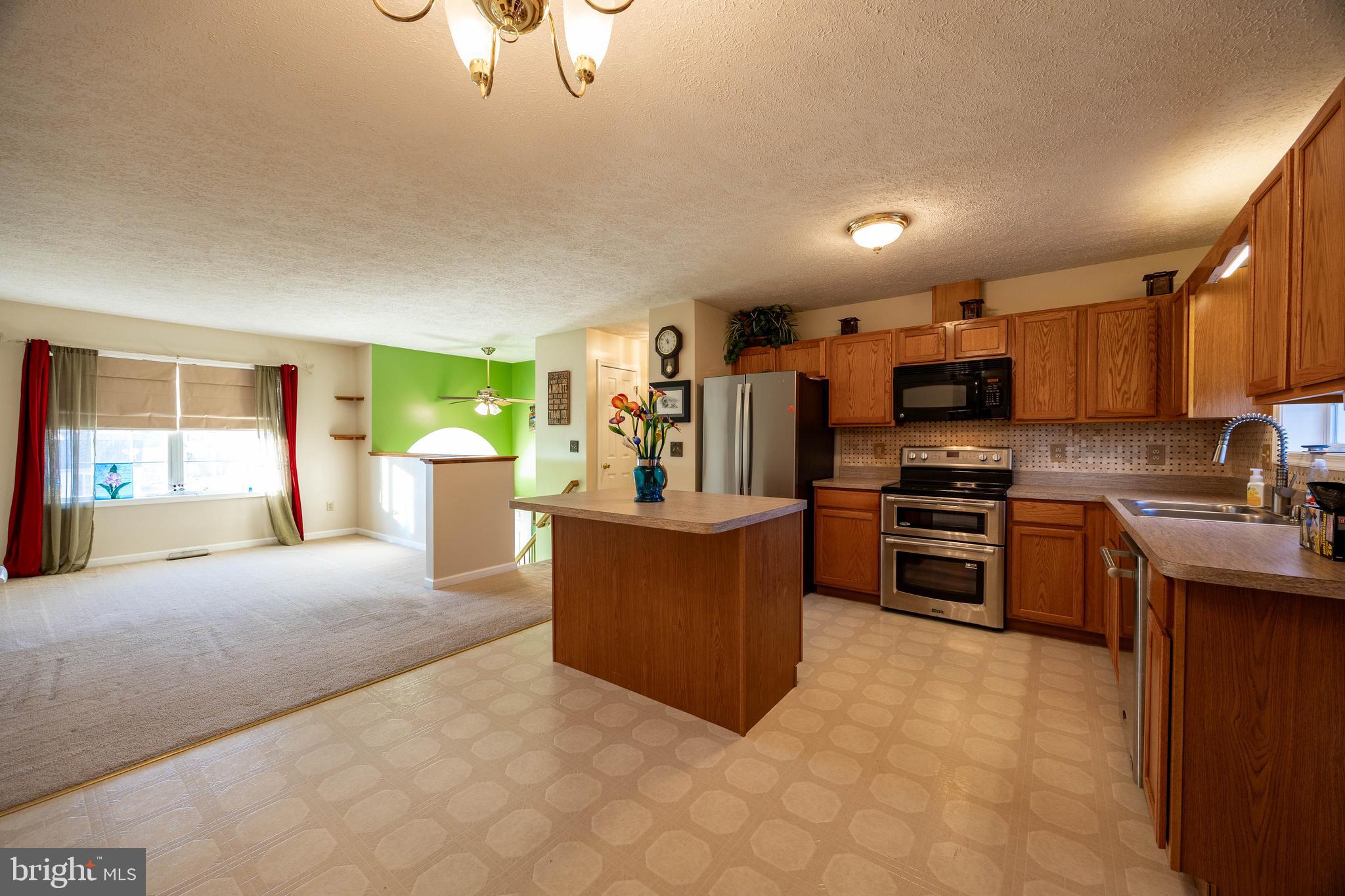 WILDFLOWER RIDGE - Residential