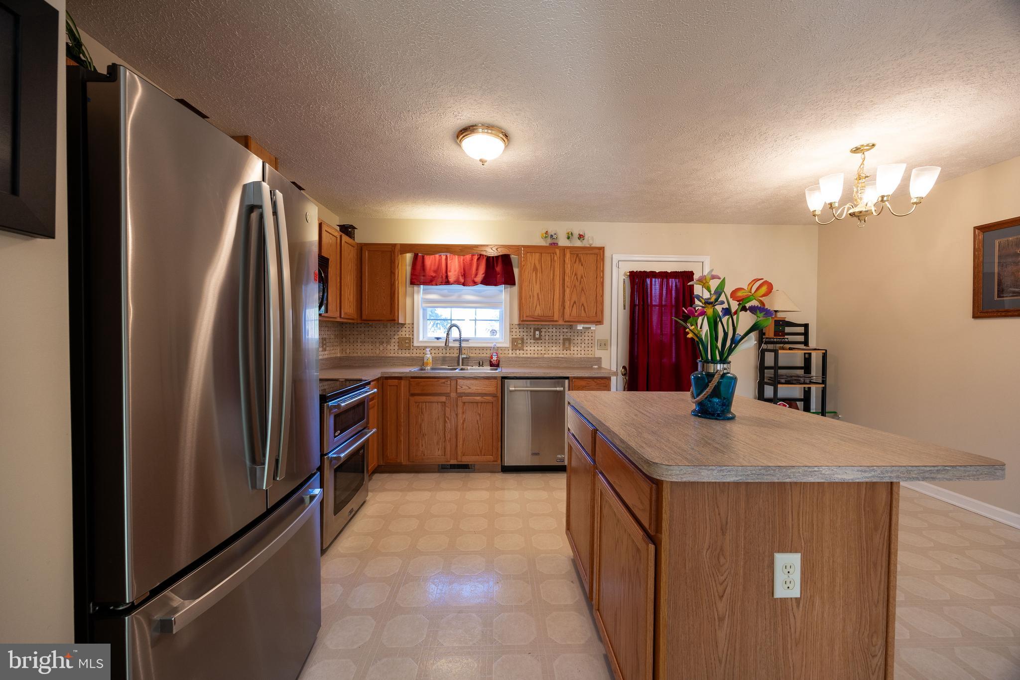 WILDFLOWER RIDGE - Residential