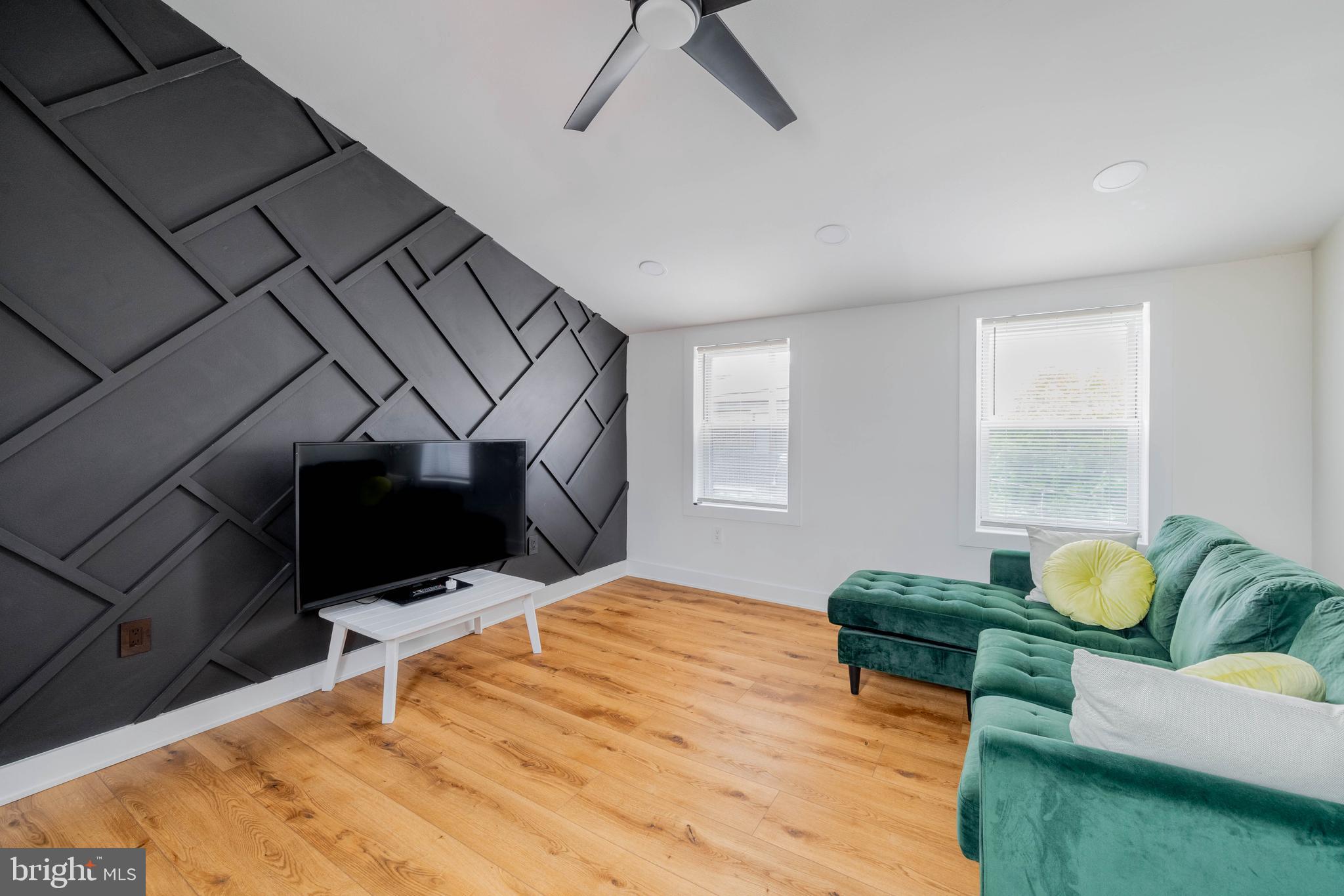 PENNSPORT - Residential Lease