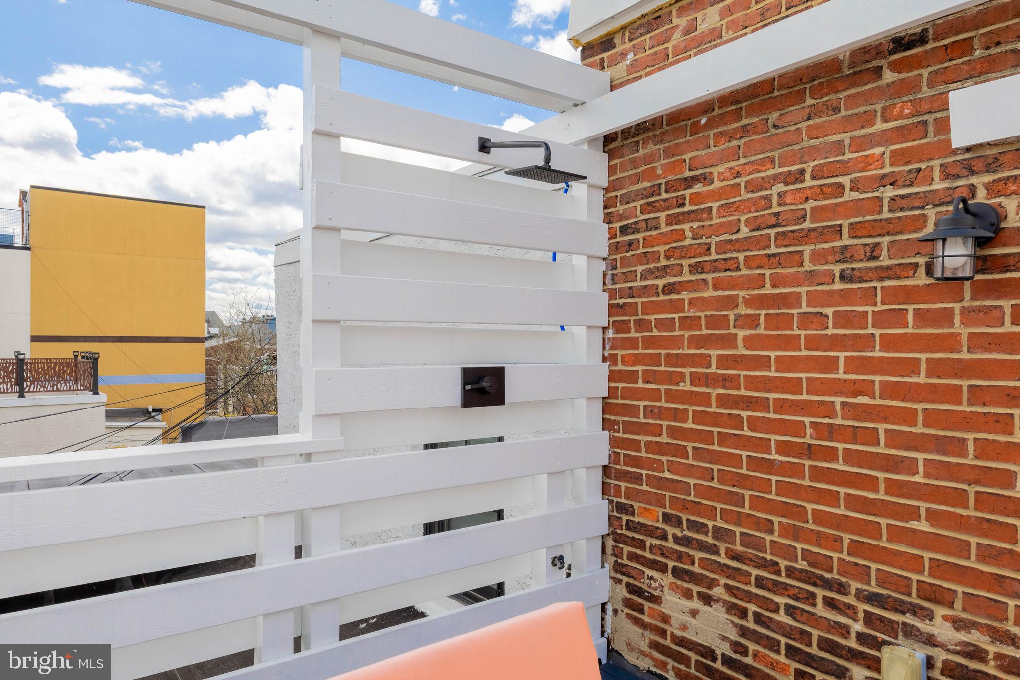 PENNSPORT - Residential Lease