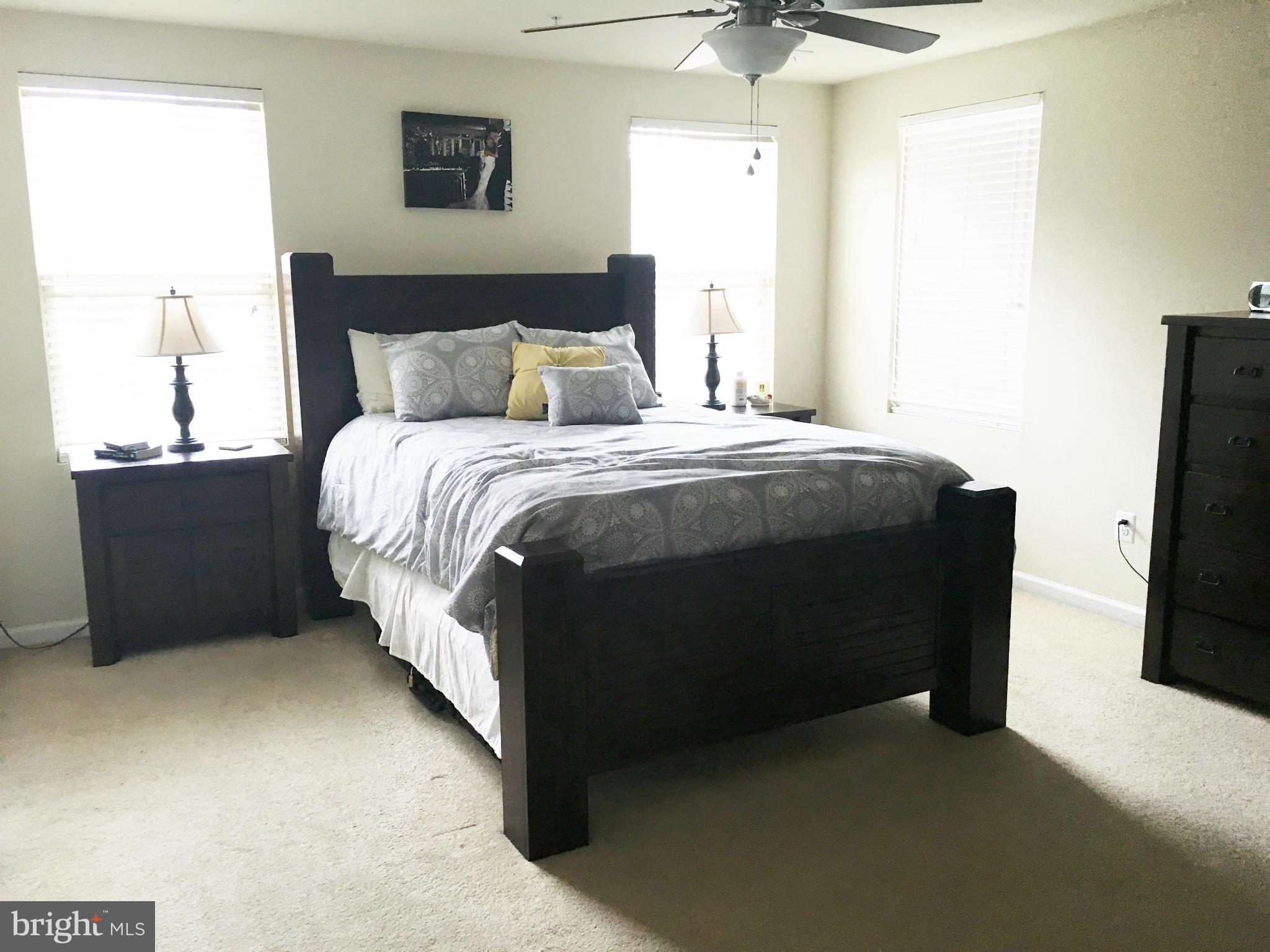 ST CHARLES SUB - GLENEAGLES - Residential Lease