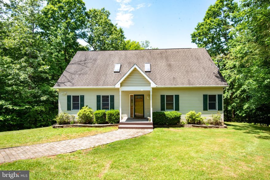 This beautiful home right outside the town of Warrenton sits on  over 2 acres of privacy,  drive up to your freshly sealed, driveway and 28x40ft shop.  Inside features fresh paint and flooring throughout, a main level master,  eat in kitchen with an island, an office, and main level laundry. Upstairs you walk up to a large bonus room with skylights between two princess suites. The walkout basement offers endless possibilities to be finished and is already plumbed for a 5th bath.. HVAC, water storage tank and hot water heater are all under 5 years old. The deck off the kitchen allows for enjoying your peace and serenity while only being minutes from town and still enjoying xfinity highspeed internet!