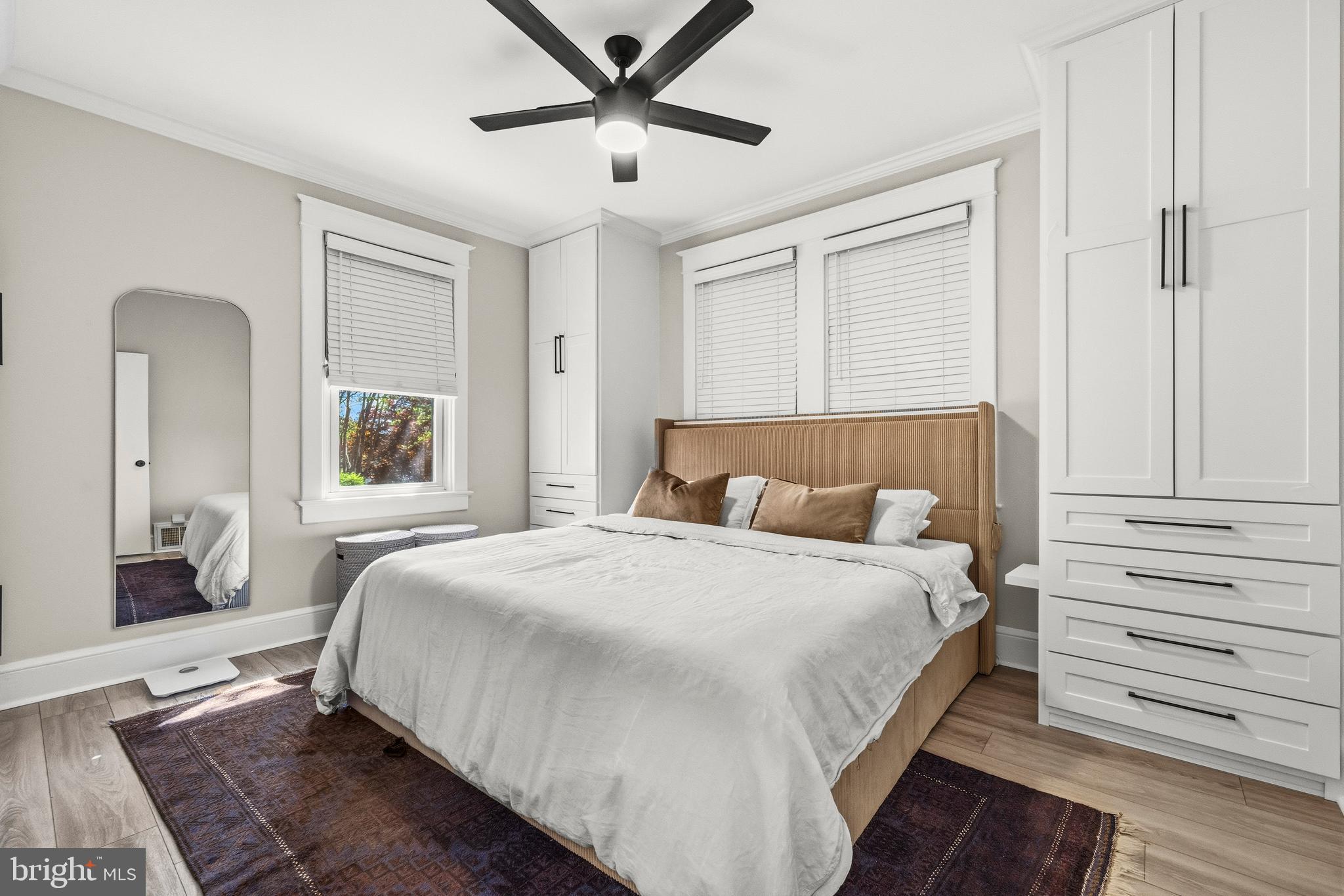 ADDISON HEIGHTS - Residential