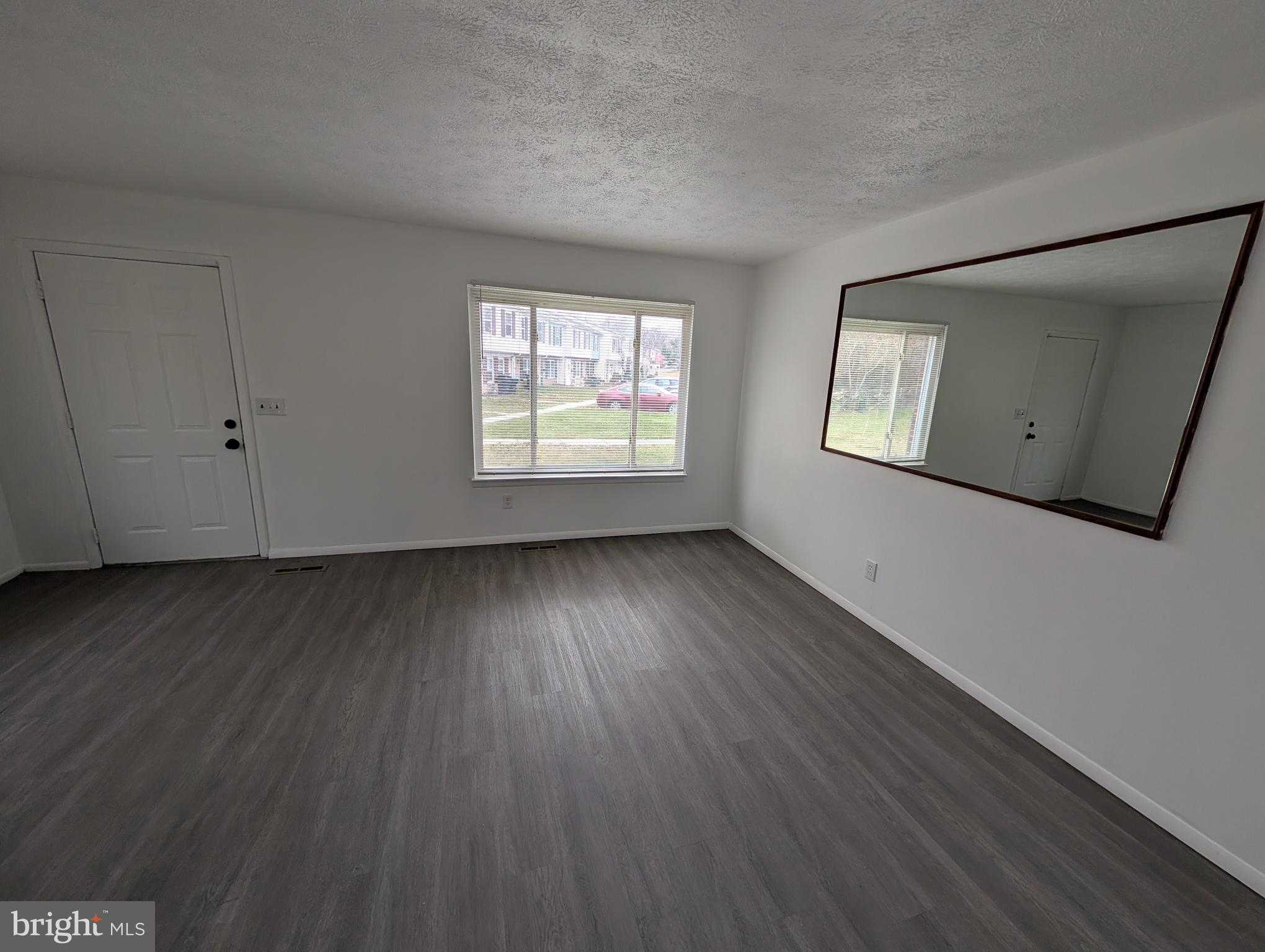 HARFORD SQUARE - Residential Lease