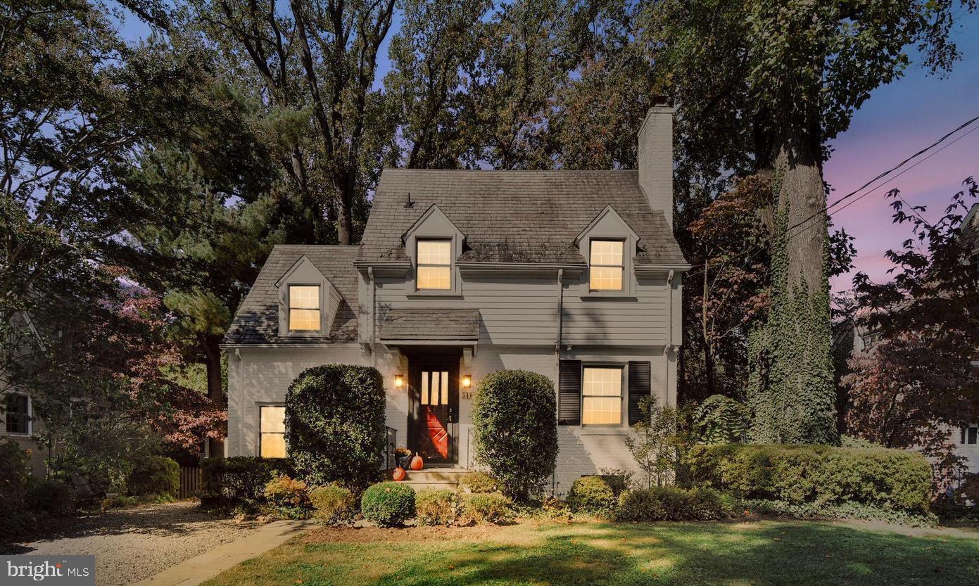 GREENWICH FOREST - Residential