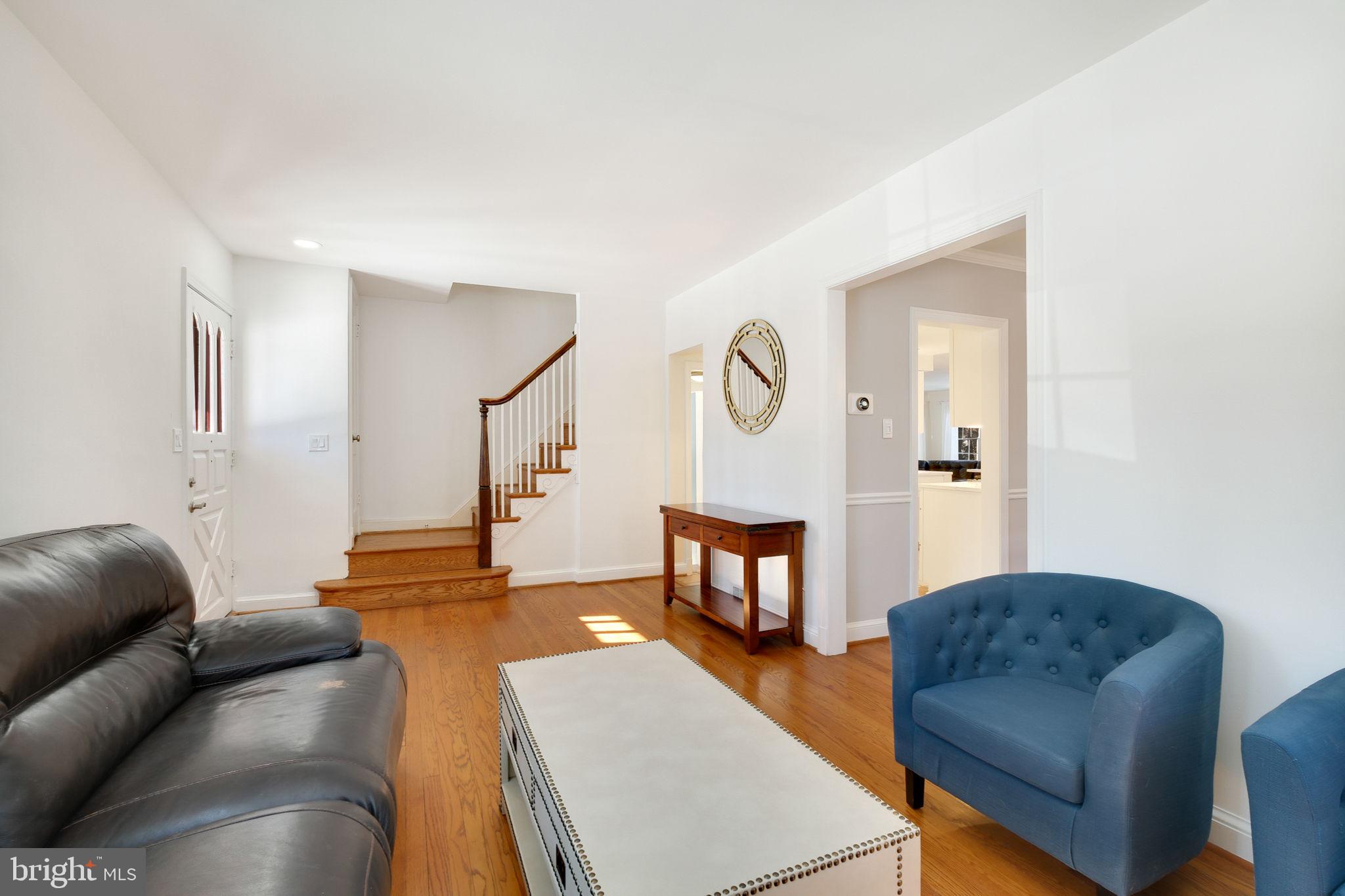 GREENWICH FOREST - Residential