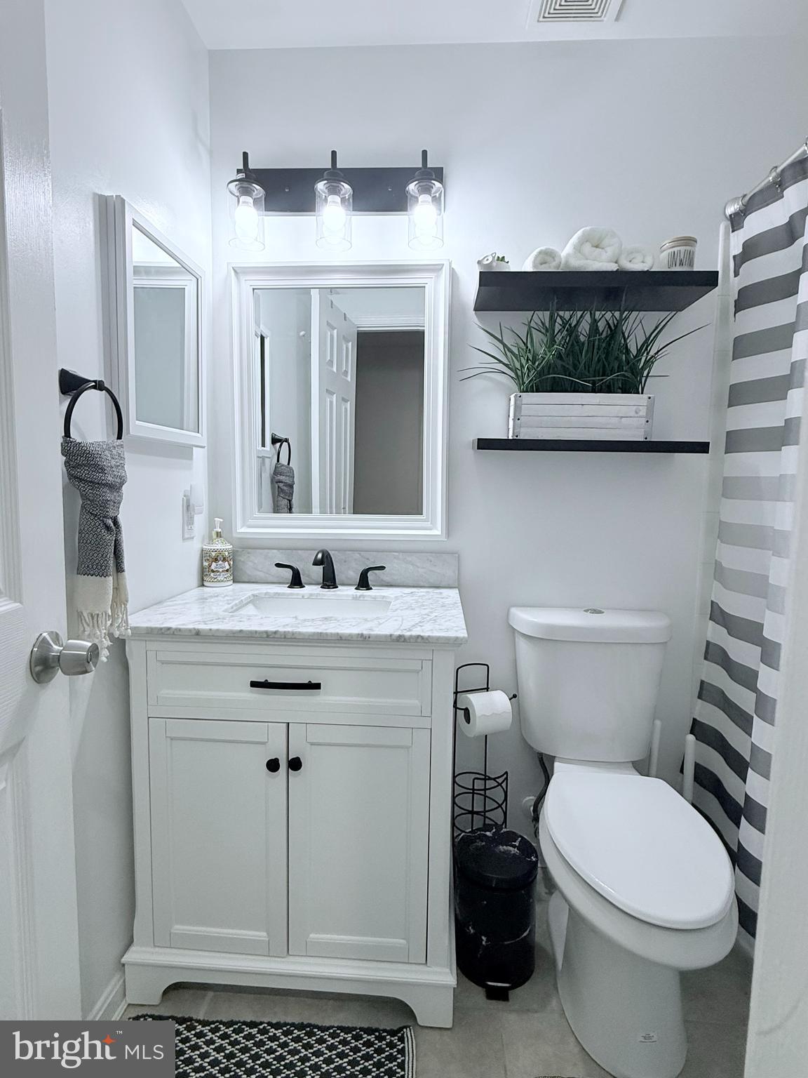 MAIN ST VILLAGE - Residential Lease