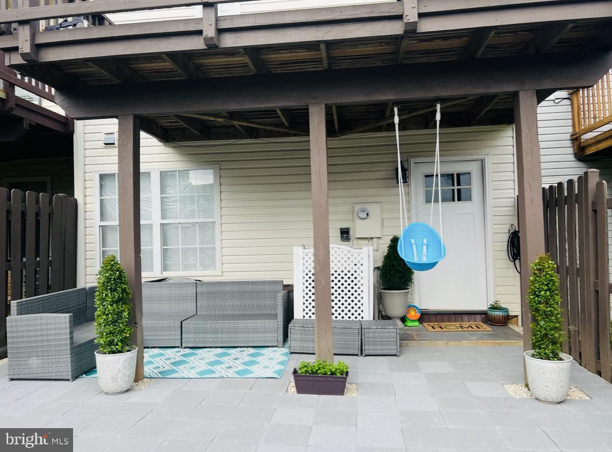 MAIN ST VILLAGE - Residential Lease