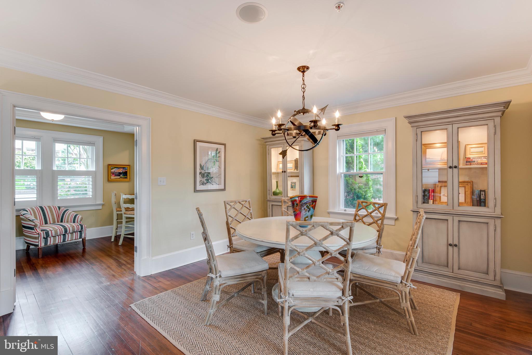 MURRAY HILL - Residential