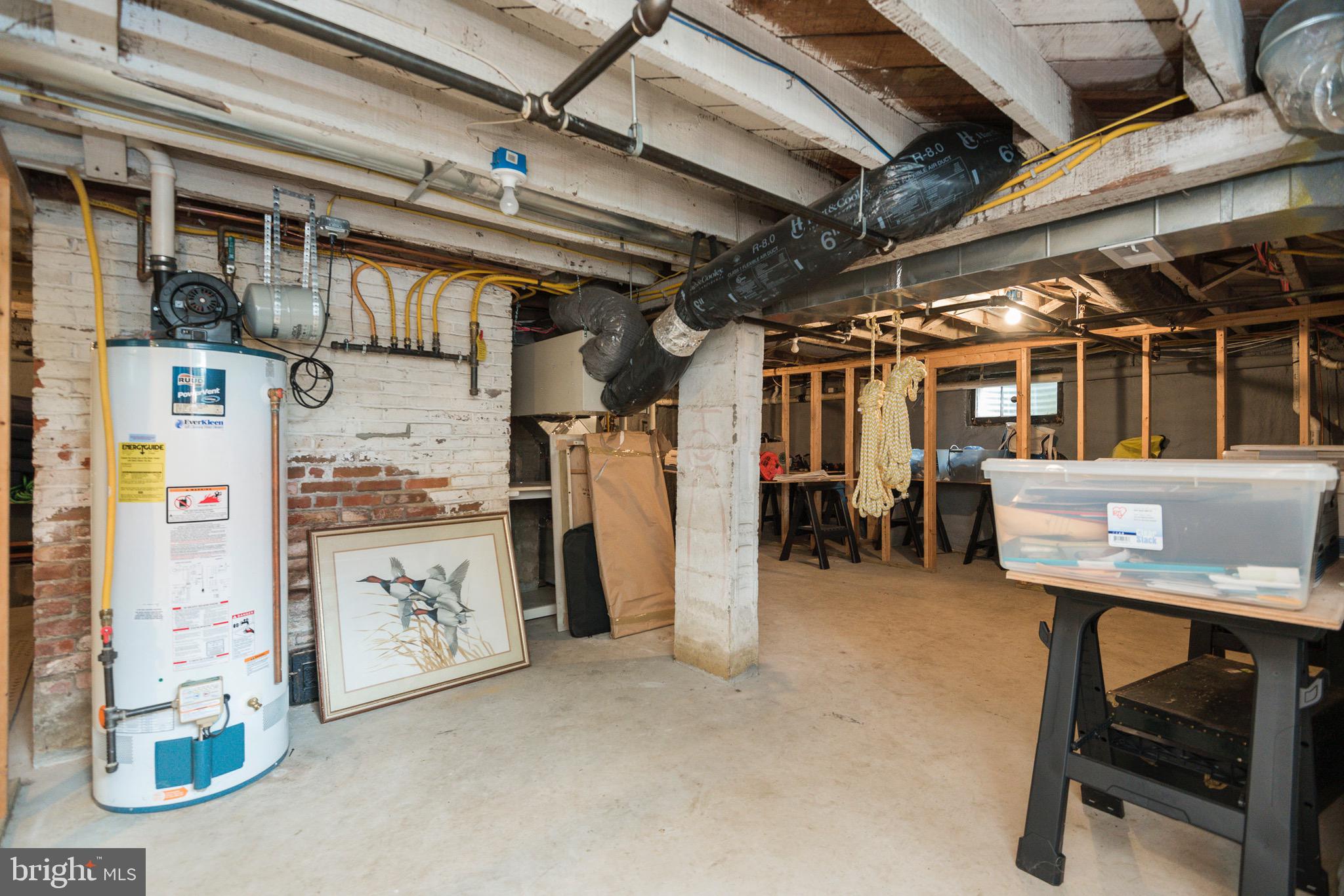 MURRAY HILL - Residential