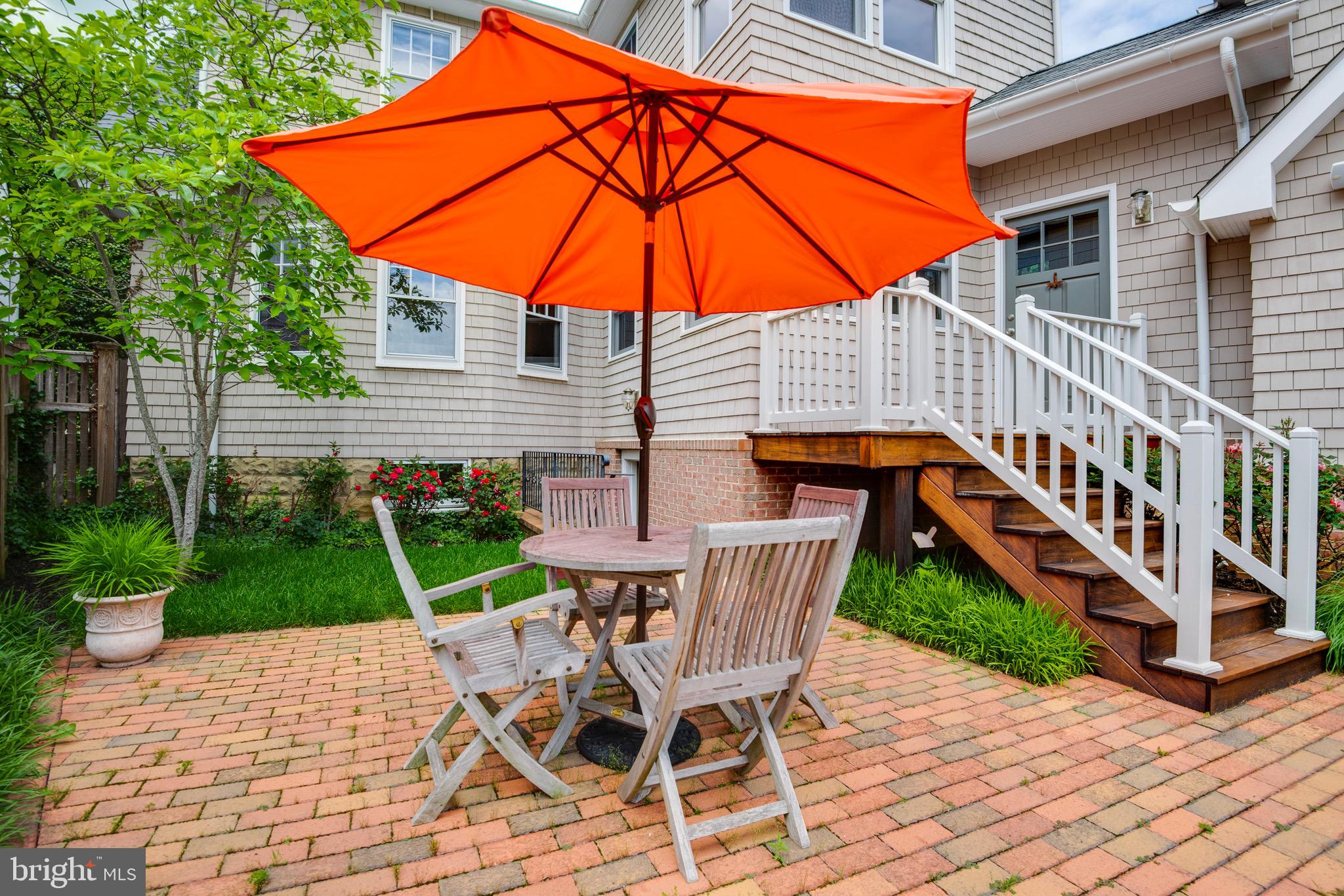 MURRAY HILL - Residential