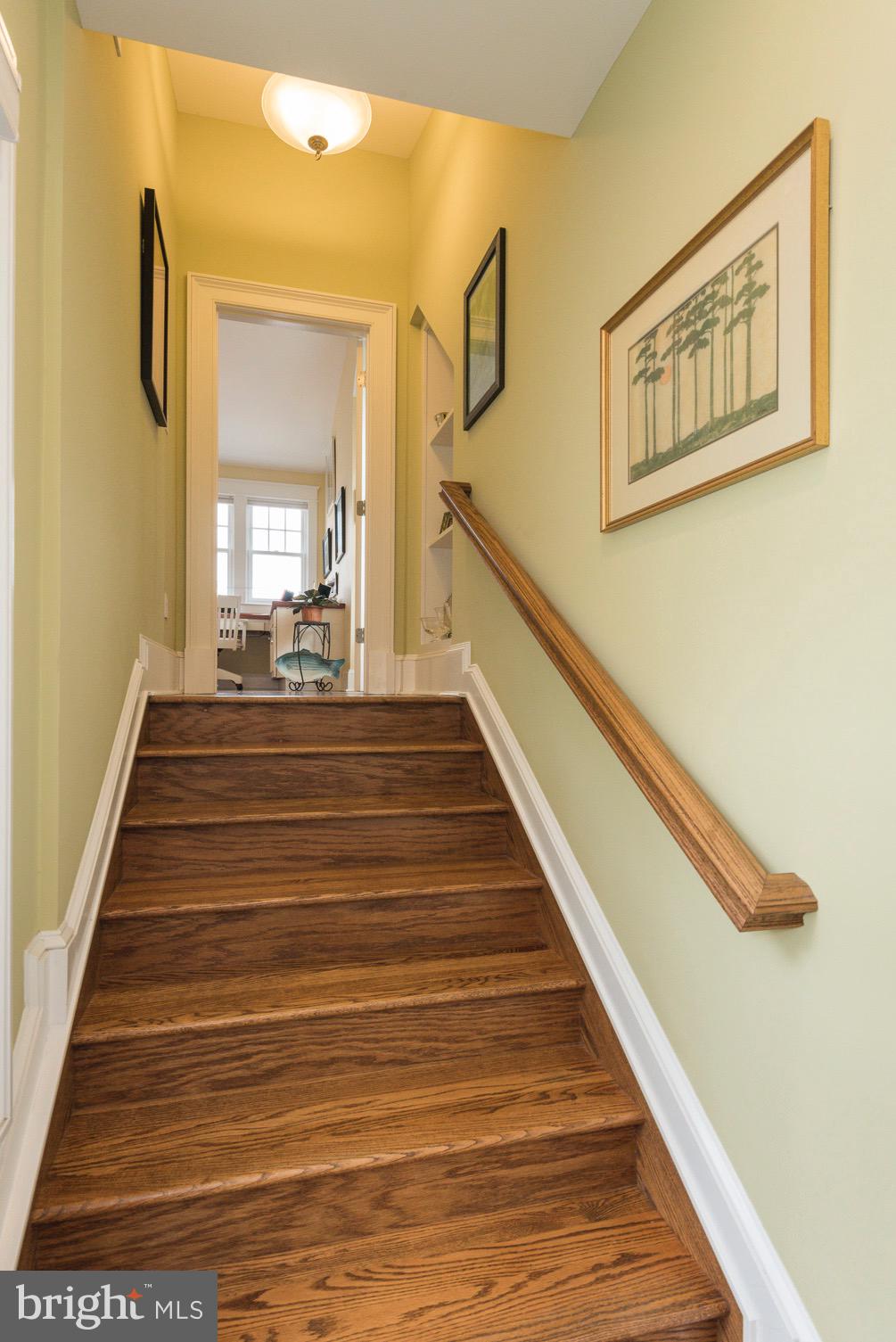 MURRAY HILL - Residential