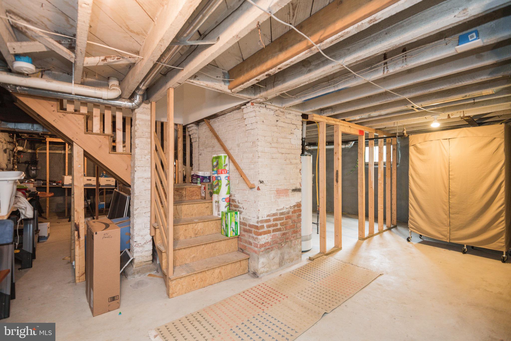 MURRAY HILL - Residential