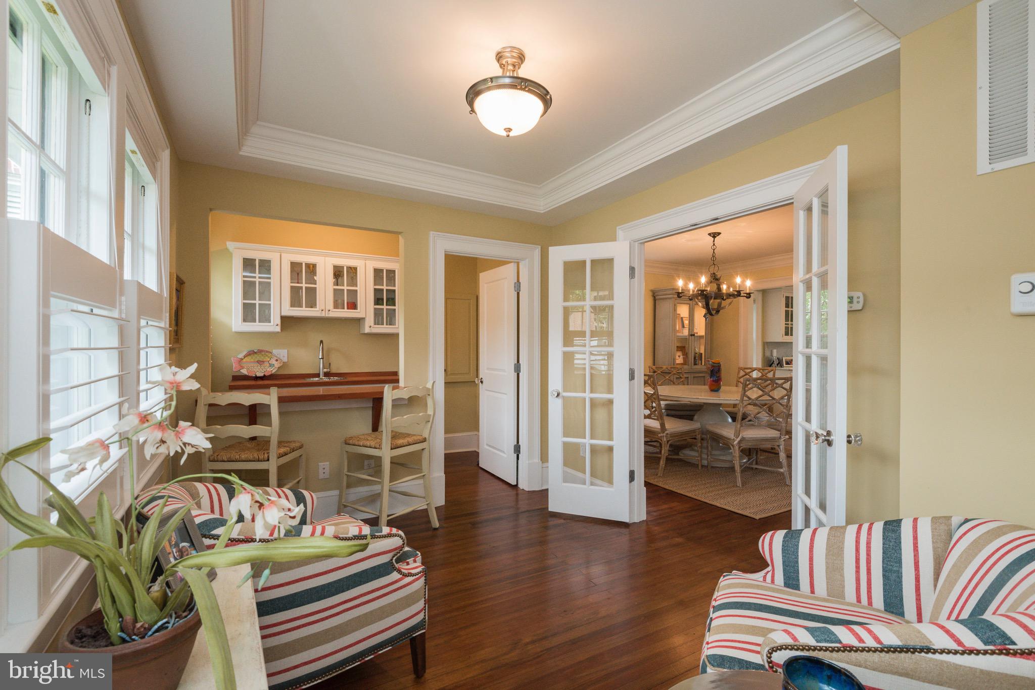 MURRAY HILL - Residential