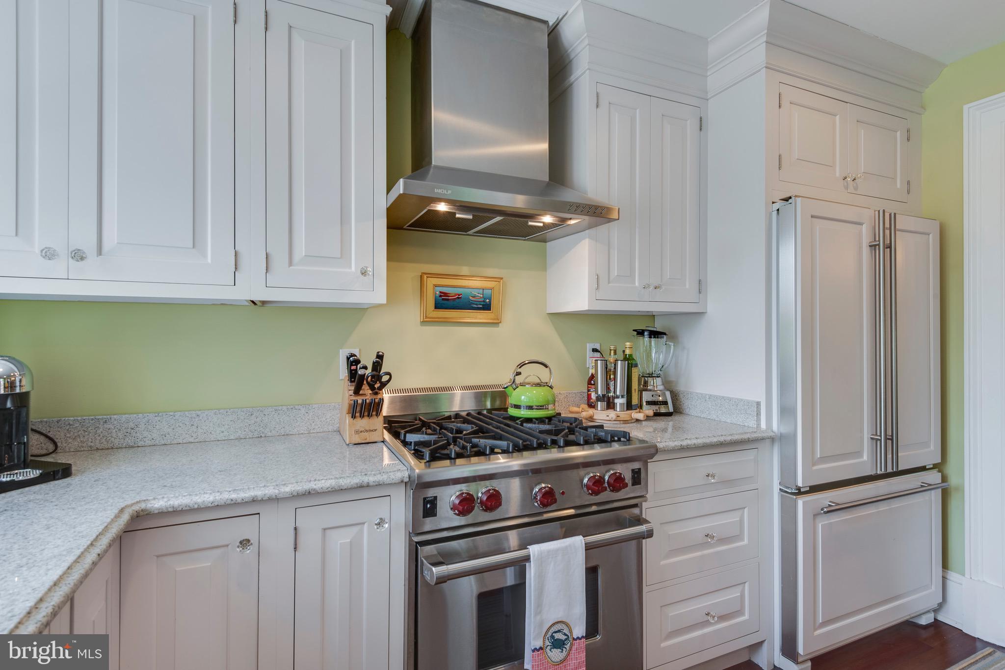 MURRAY HILL - Residential