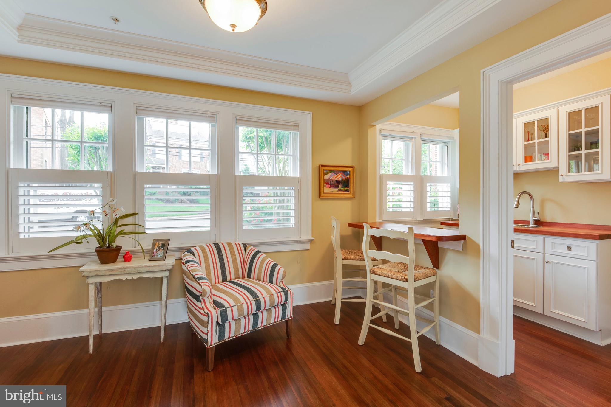 MURRAY HILL - Residential