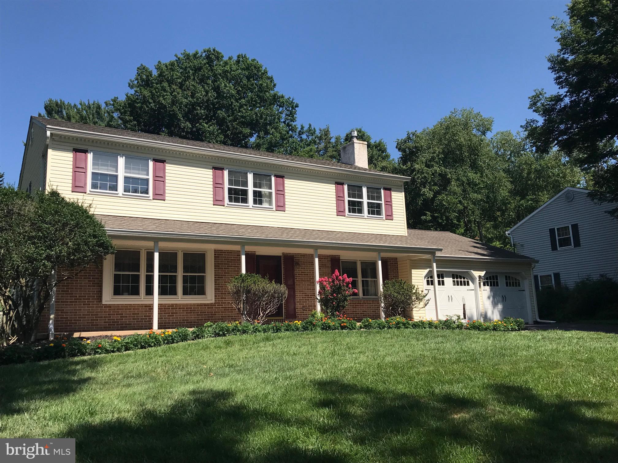 345 COLONIAL AVENUE