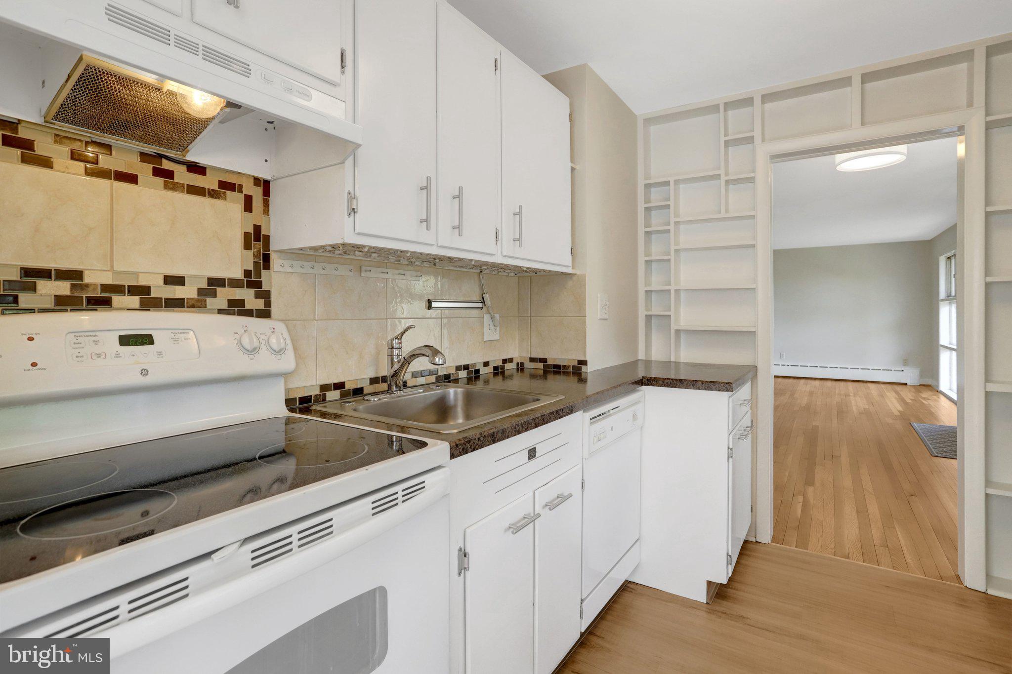 DOMINION HILLS - Residential