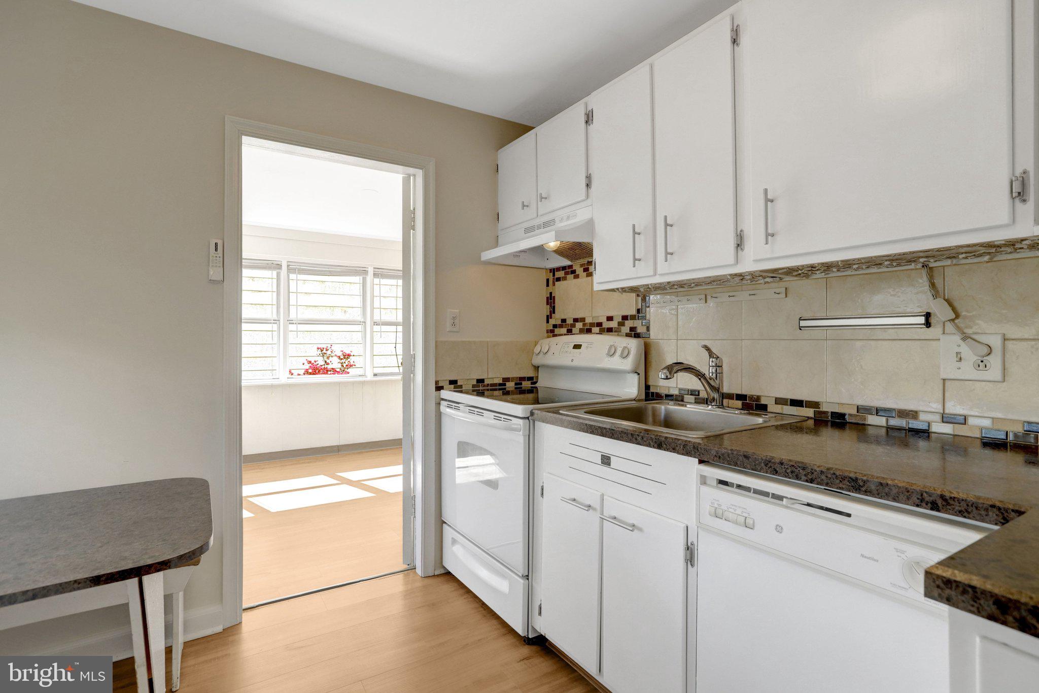 DOMINION HILLS - Residential