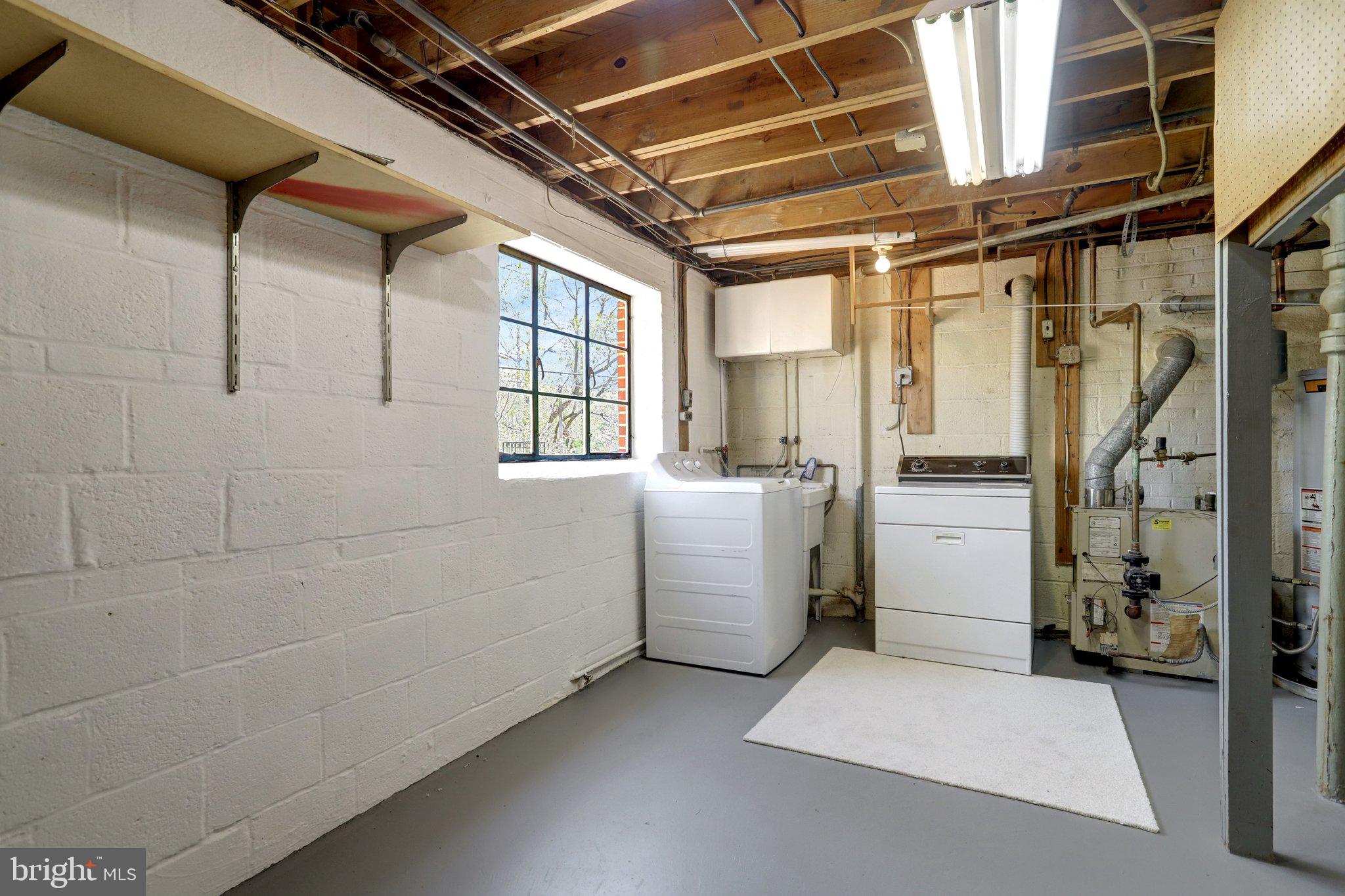 DOMINION HILLS - Residential