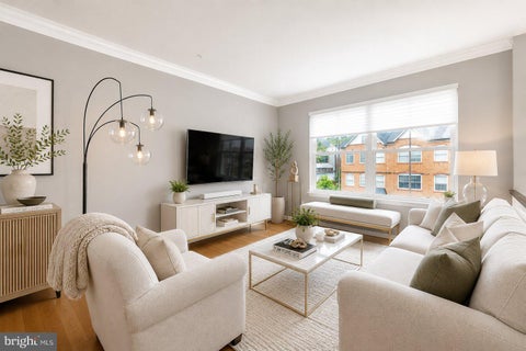 Townhouse For Sale - 2090 Clipper Park Road<br/> BALTIMORE, MD 21211