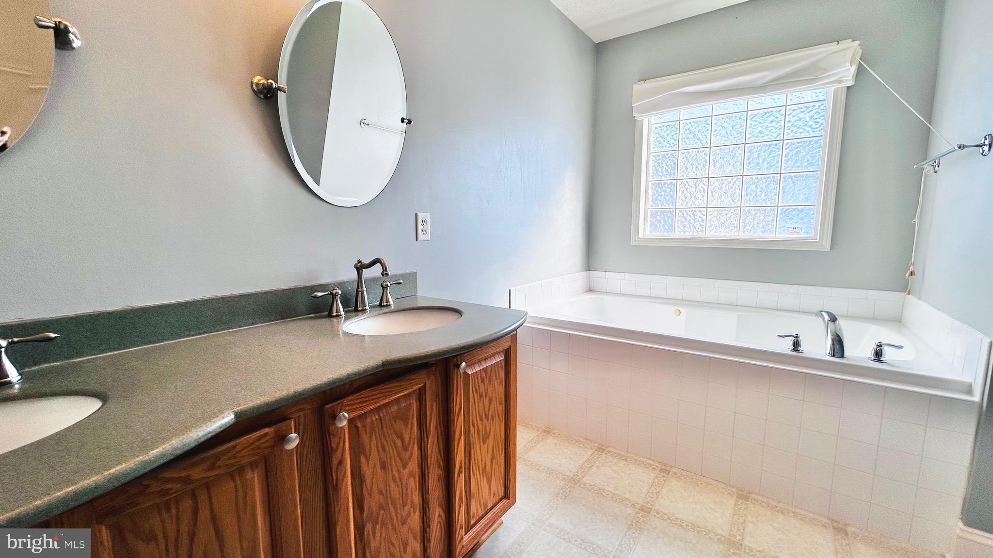 WIDEWATER VILLAGE - Residential Lease