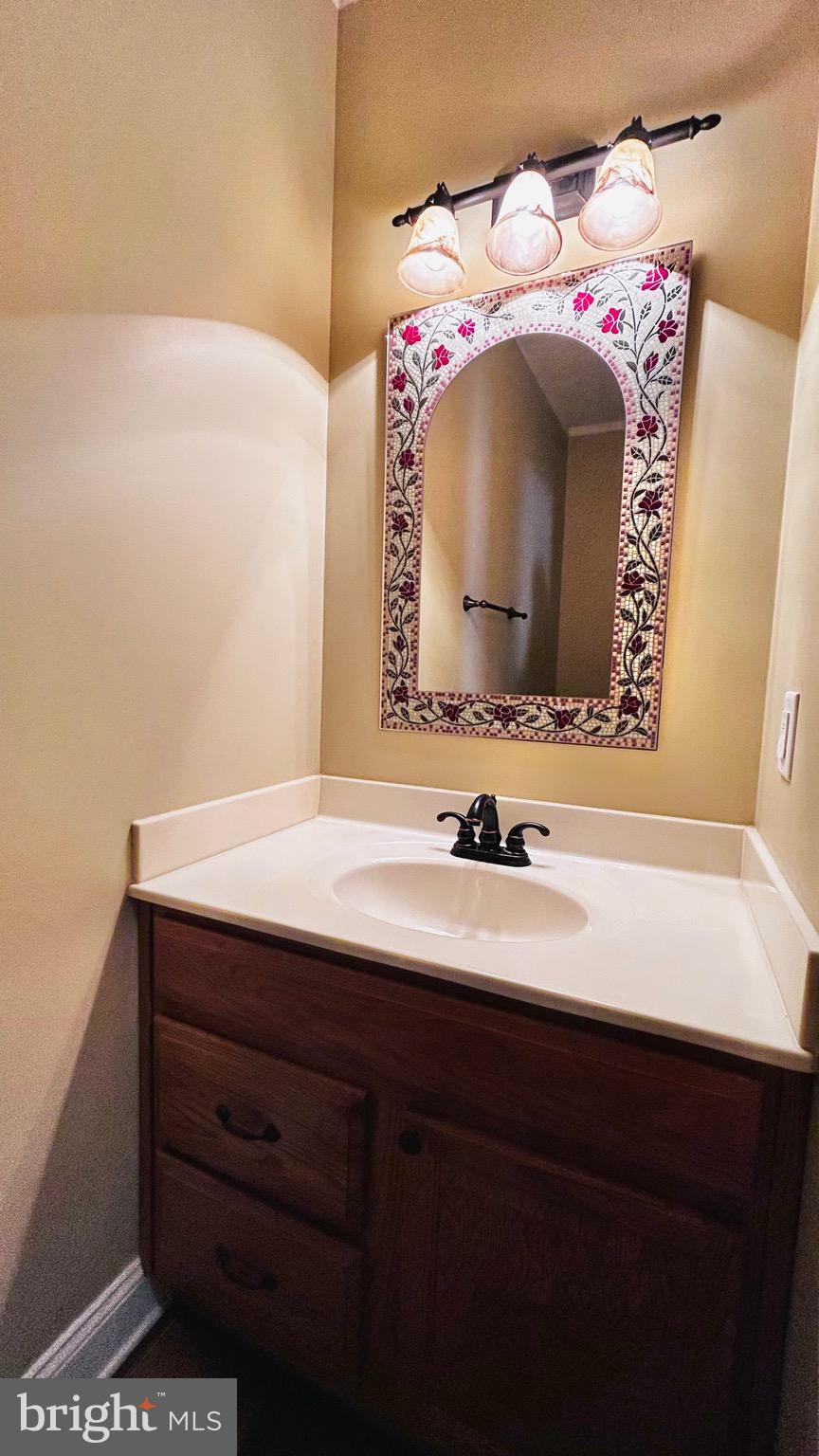 WIDEWATER VILLAGE - Residential Lease