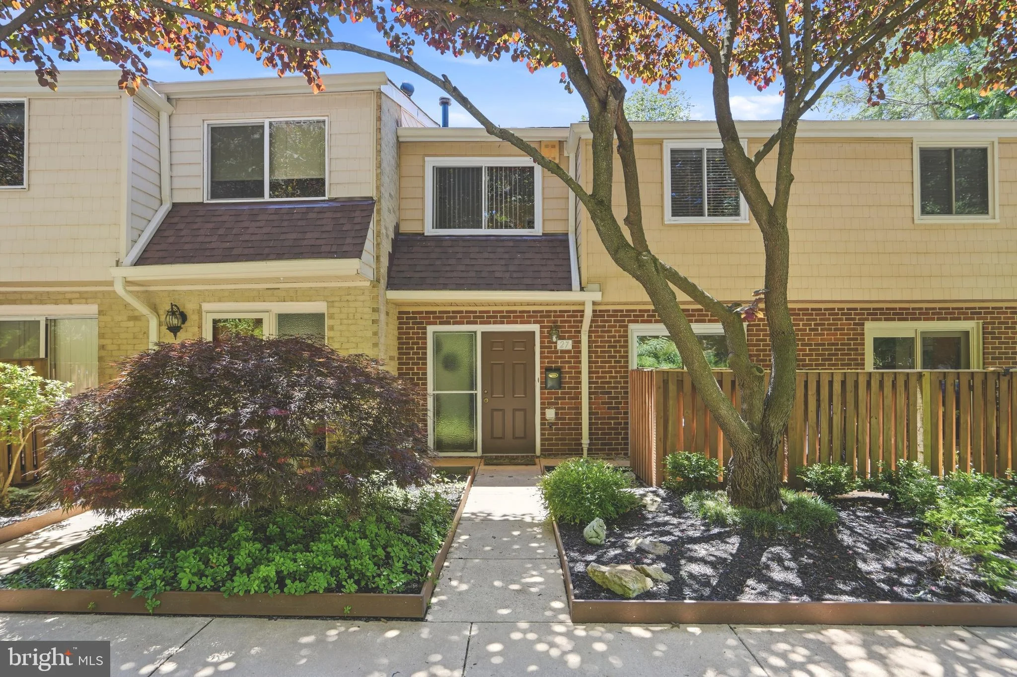 27 Lighttown Court Unit 27