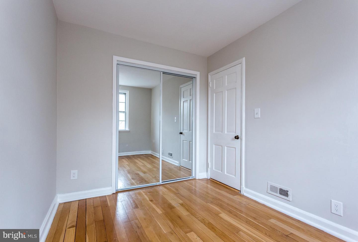 FAIRLINGTON GLEN - Residential Lease