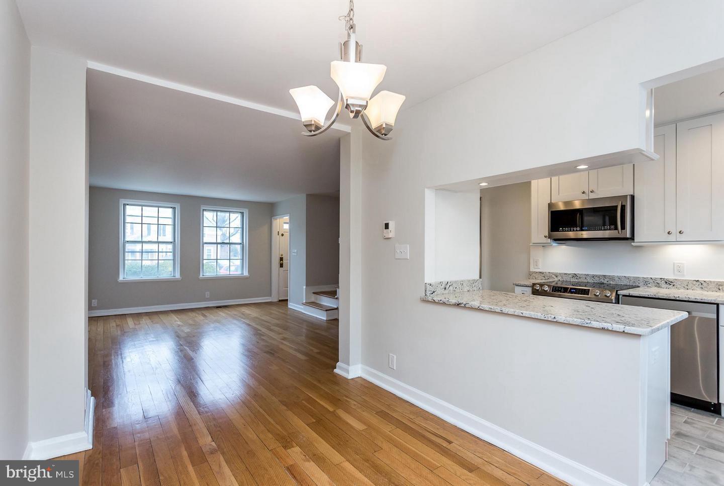 FAIRLINGTON GLEN - Residential Lease