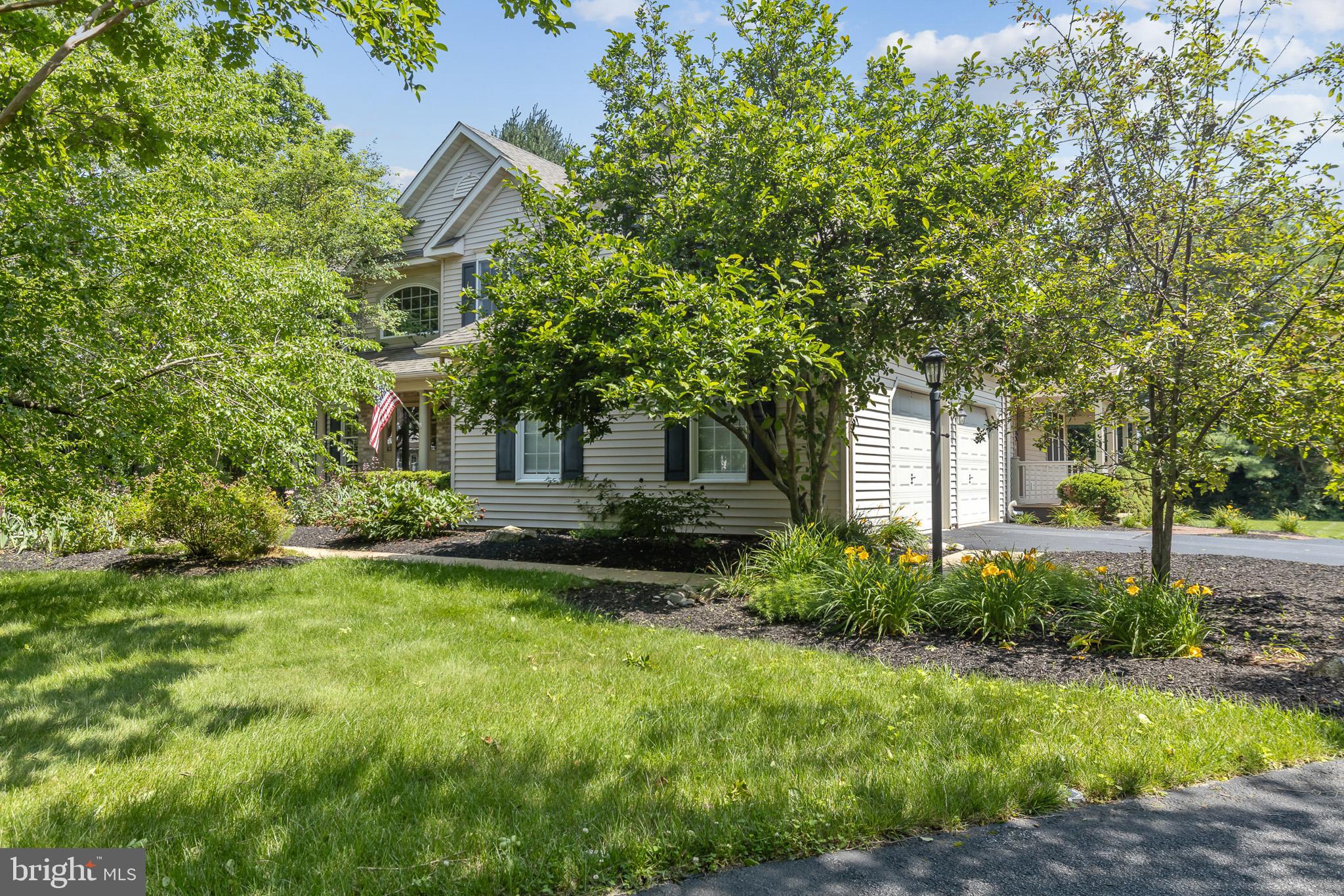 SYCAMORE LANE - Residential