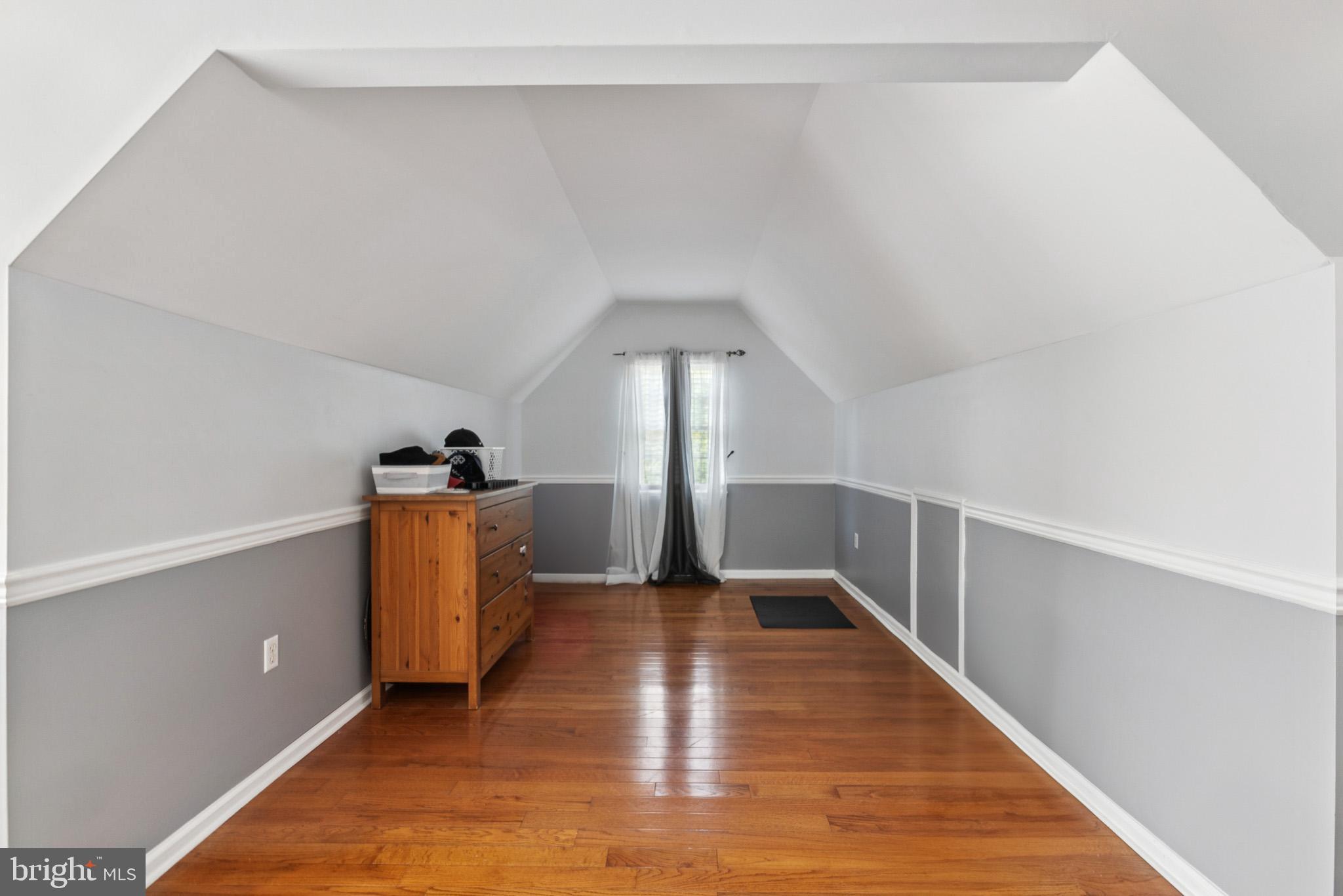 SYCAMORE LANE - Residential