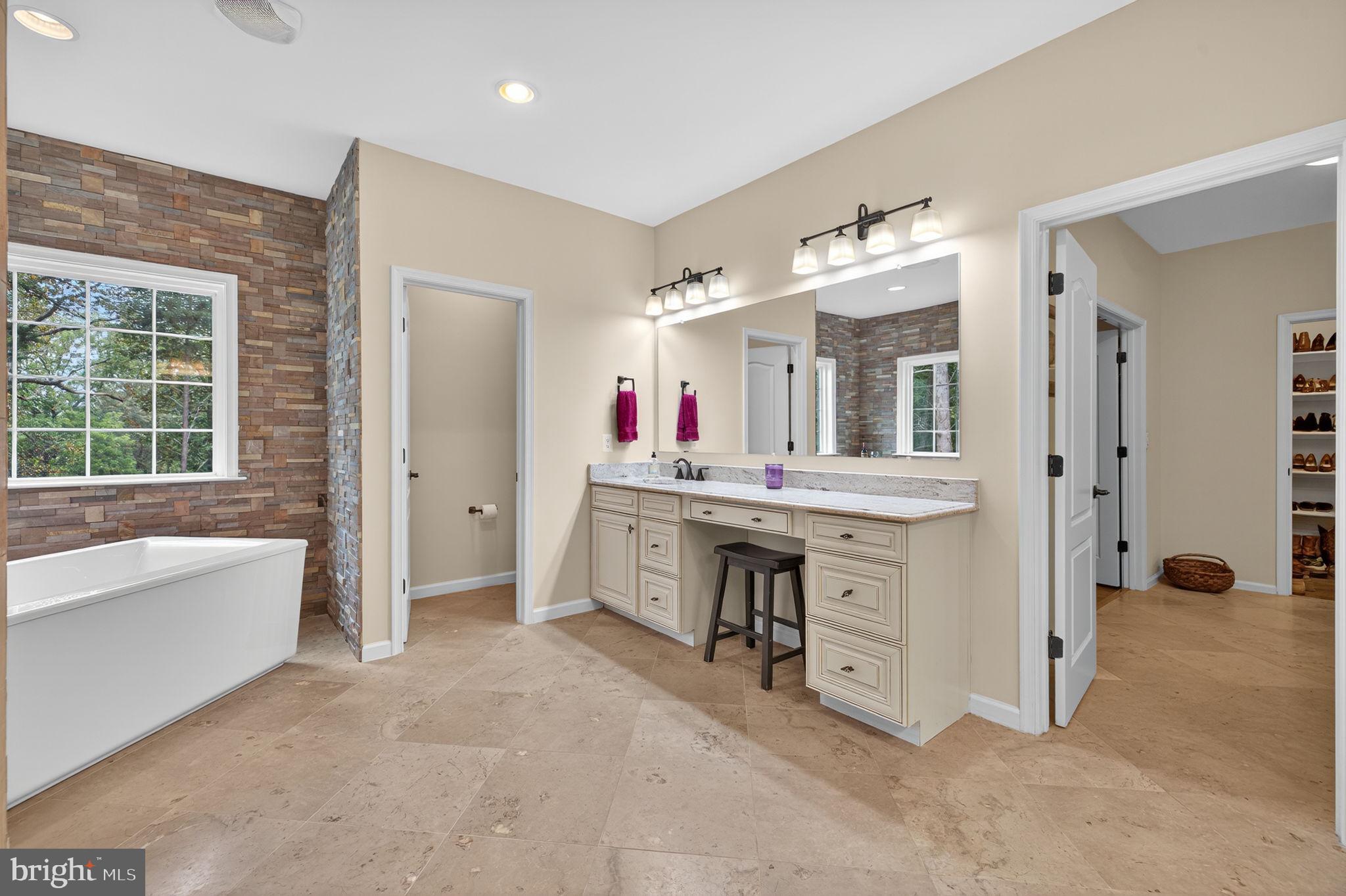 EVERGREEN - Residential