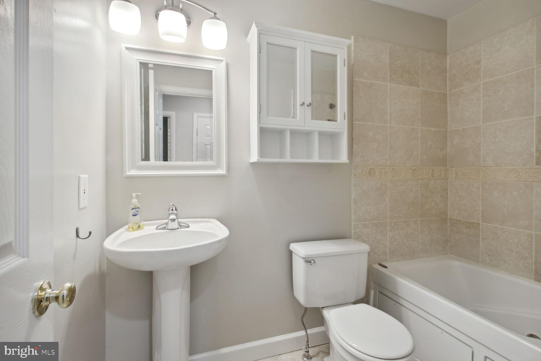 AVENEL - Residential