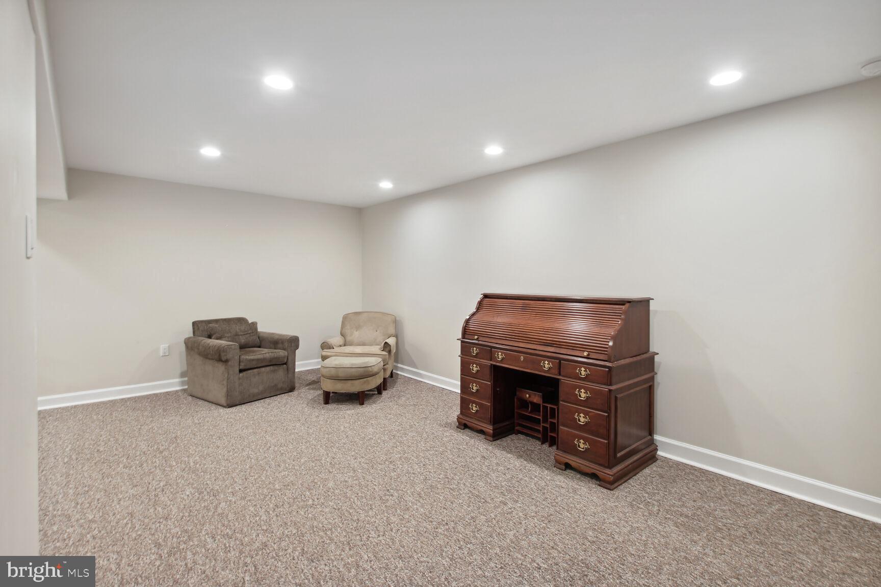 AVENEL - Residential