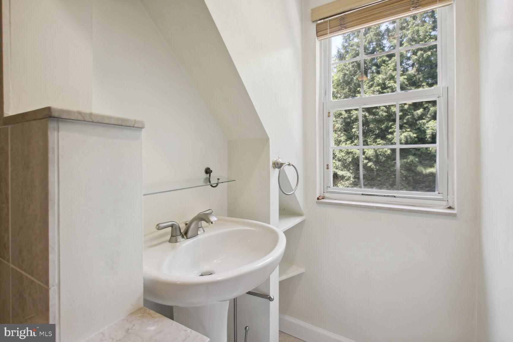 AVENEL - Residential