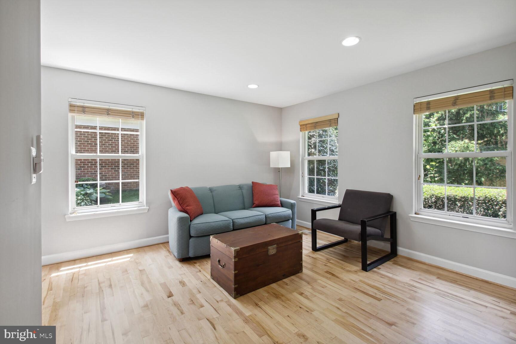 AVENEL - Residential