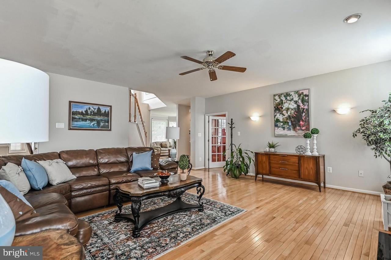 SOMERSET LANDING - Residential Lease