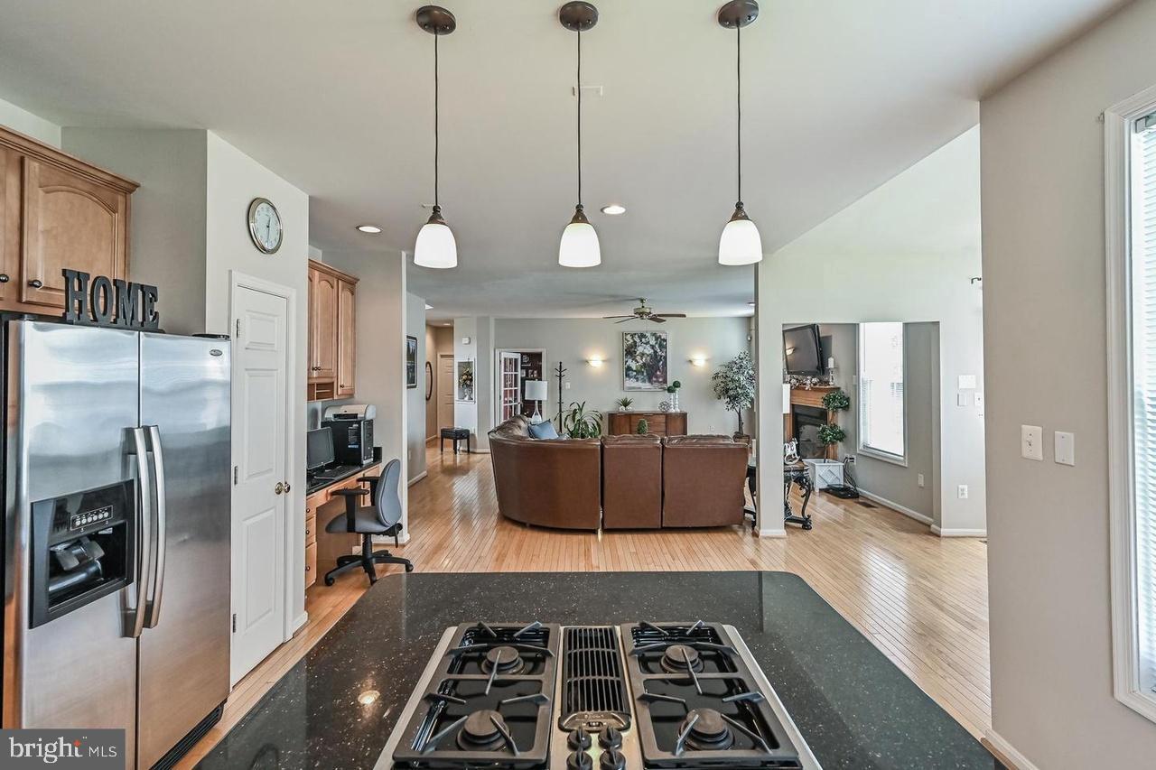 SOMERSET LANDING - Residential Lease