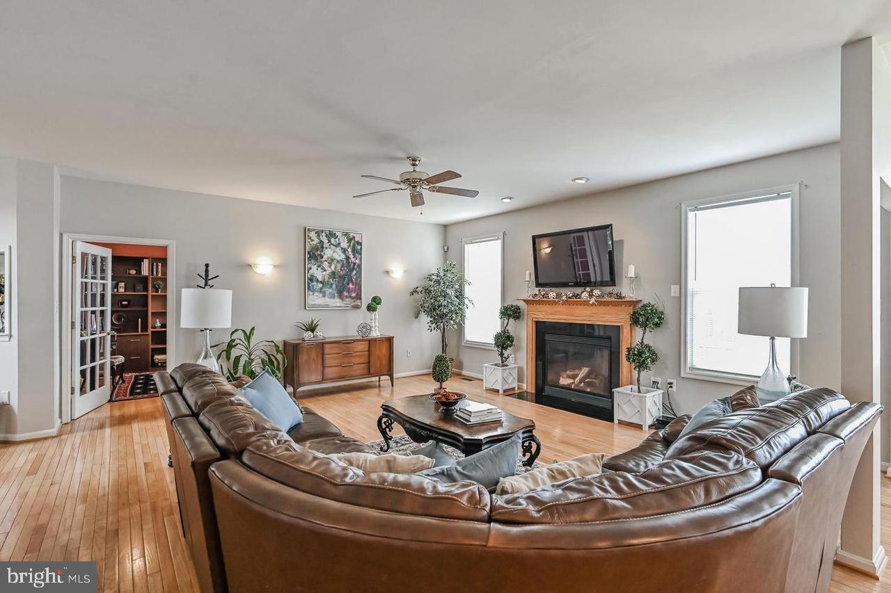 SOMERSET LANDING - Residential Lease