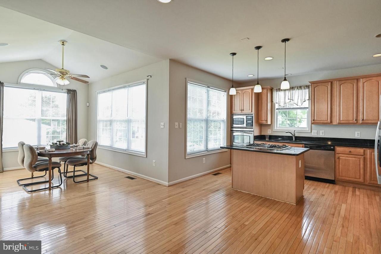 SOMERSET LANDING - Residential Lease