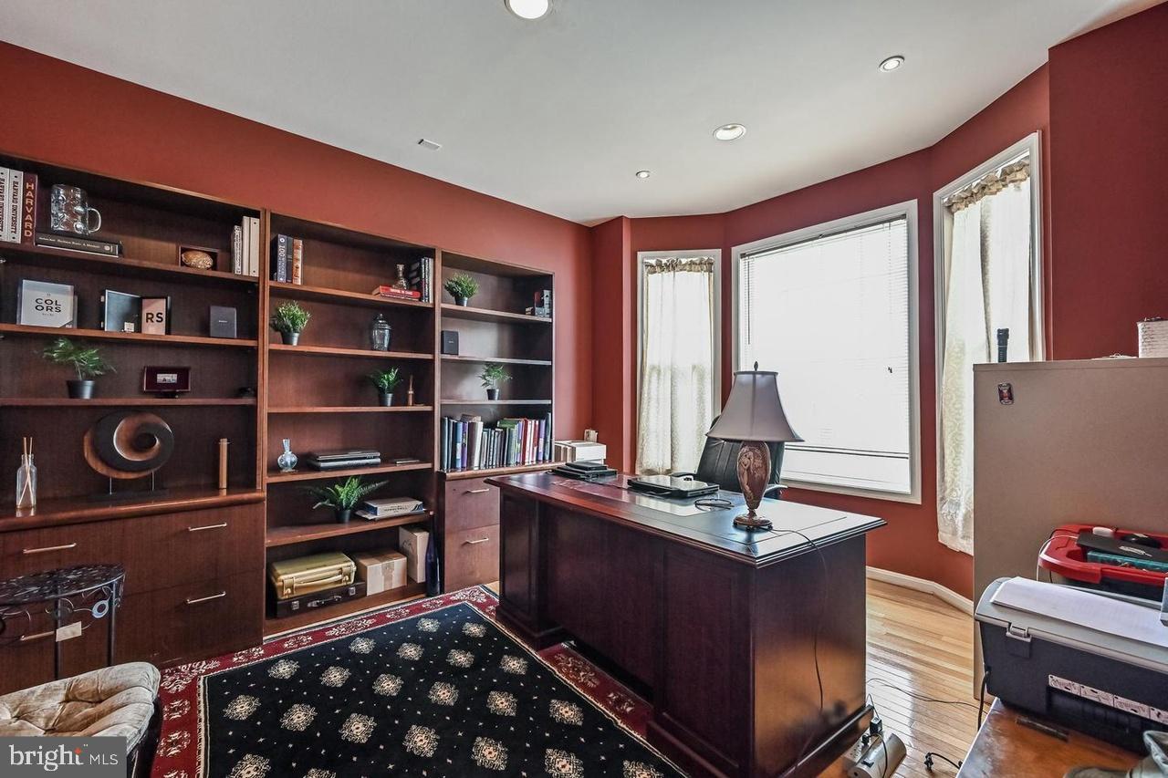 SOMERSET LANDING - Residential Lease