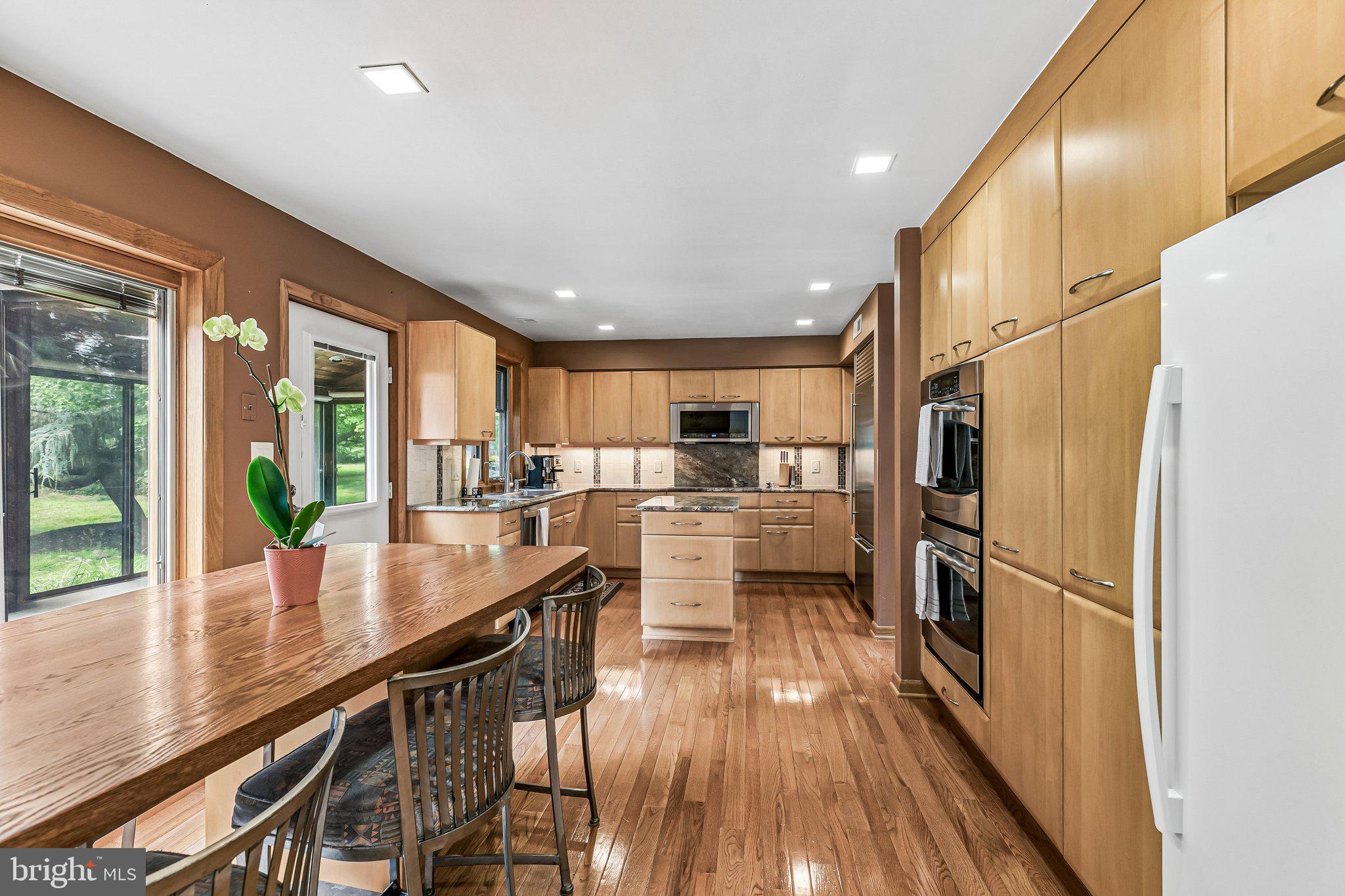 7 HAYCROFT DRIVE