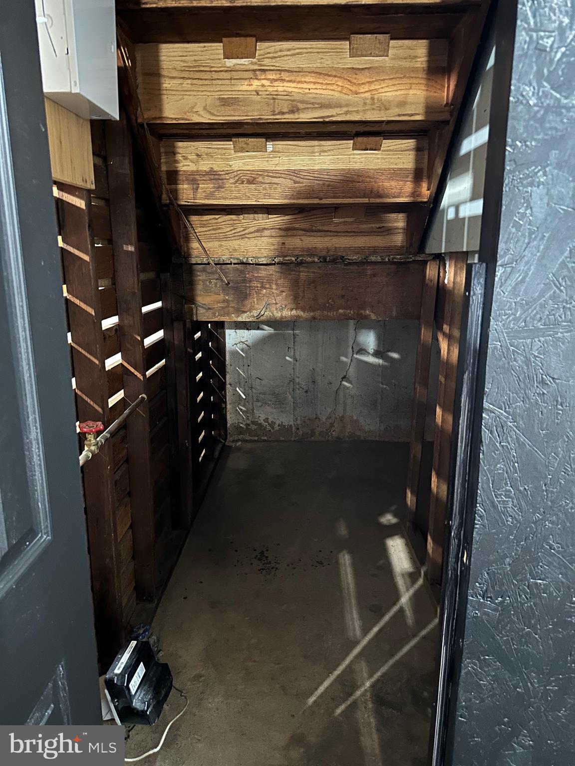 ACADEMY GARDENS - Residential Income