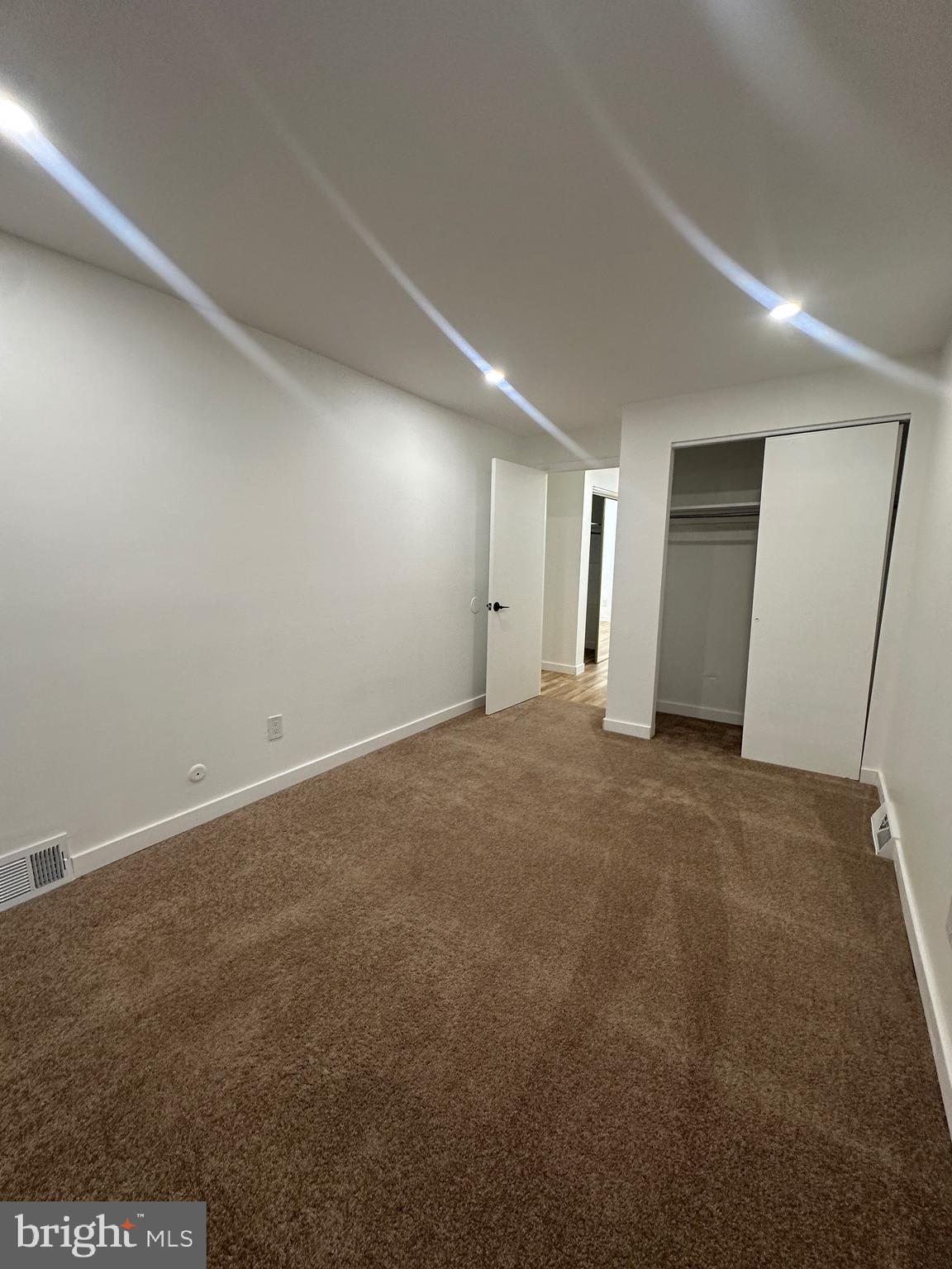 ACADEMY GARDENS - Residential Income