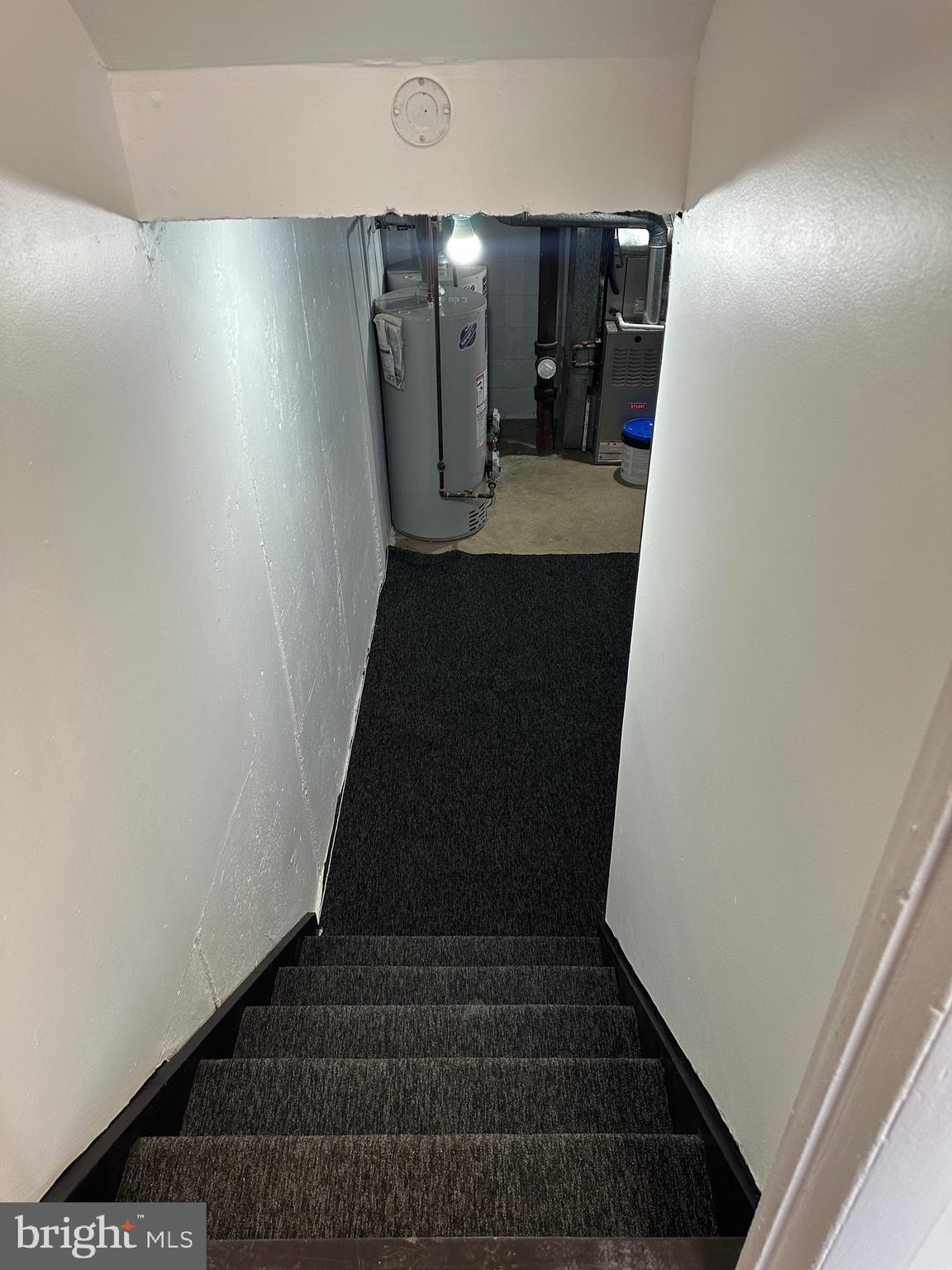 ACADEMY GARDENS - Residential Income