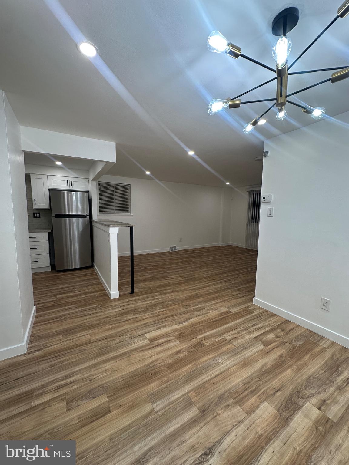 ACADEMY GARDENS - Residential Income