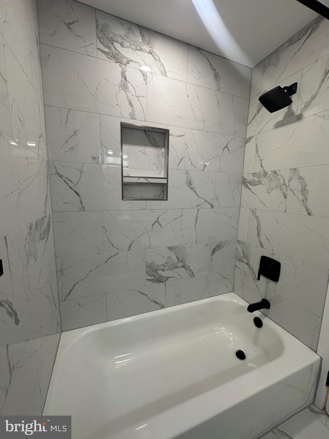 ACADEMY GARDENS - Residential Income