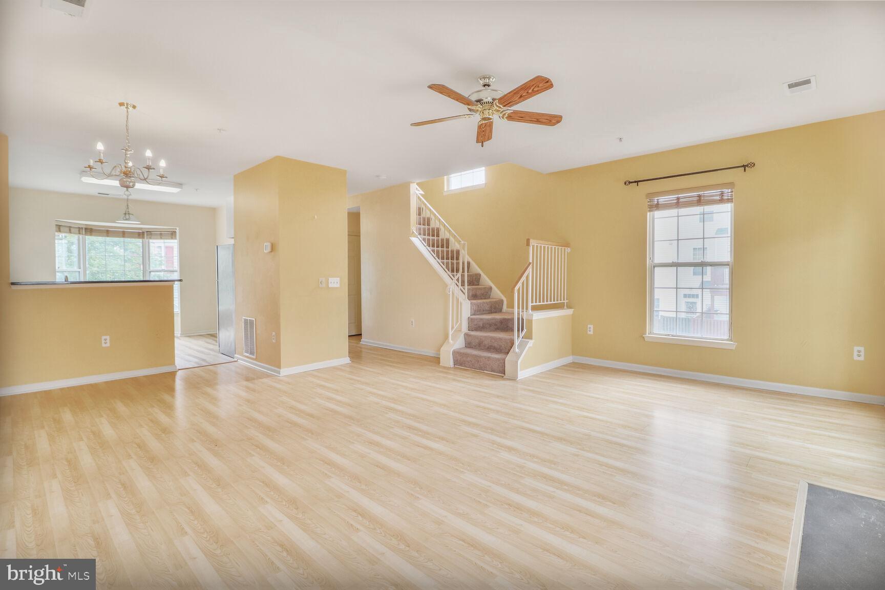 1146 WICKFORD COURT